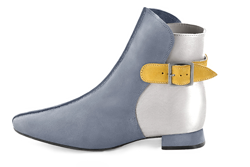 Mouse grey, light silver and mustard yellow women's ankle boots with buckles at the back. Square toe. Flat flare heels. Profile view - Florence KOOIJMAN